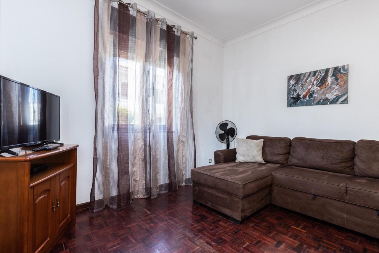 Apartment Flat On Center