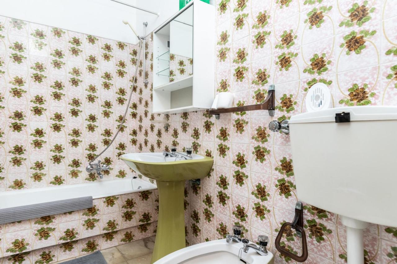 Flat On Center Apartment