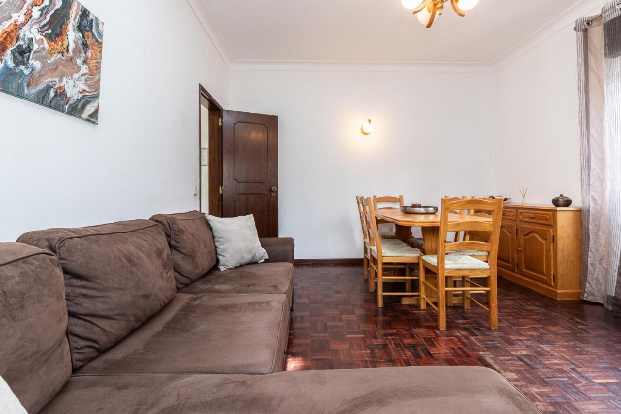 Flat On Center